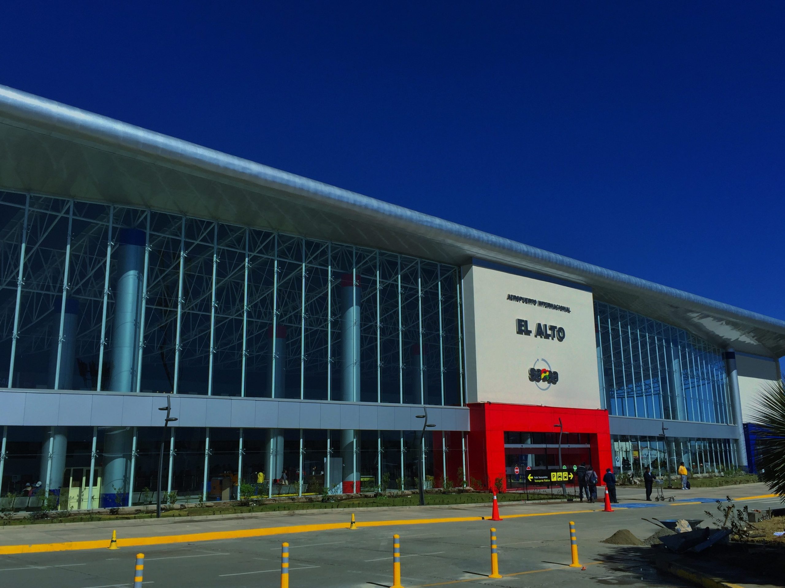 also aeropuerto scaled