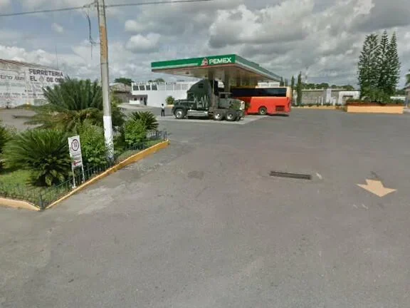 gasolineras y servicio marfil